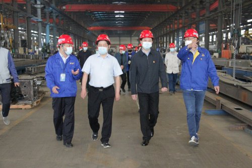 湖北省委巡视办副主任胡立强莅临半岛(中国)重工走访服务